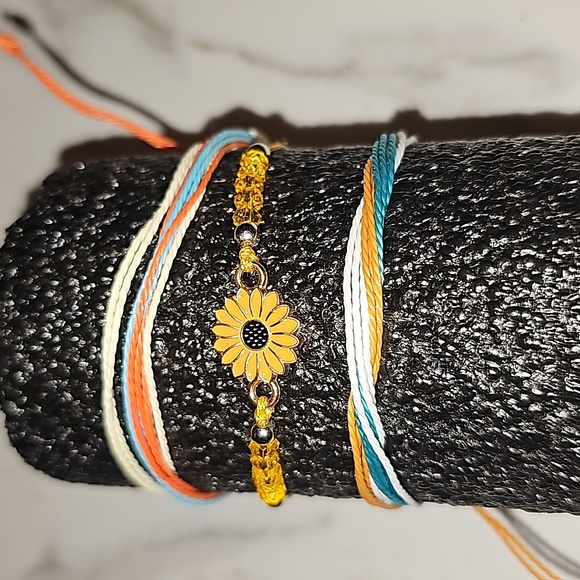 None Jewelry - 3pc Bracelet Set